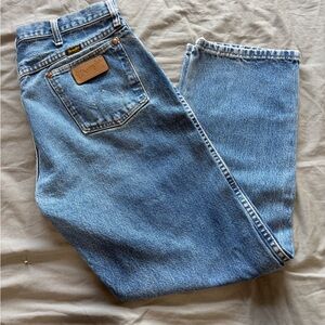 Wrangler Light Blue Relaxed Jeans